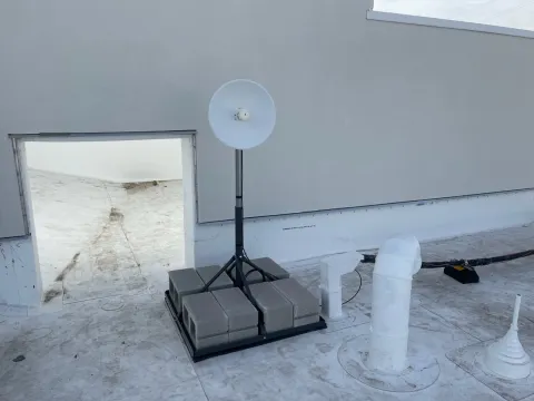 Flat Roof (Non-Penetrating)