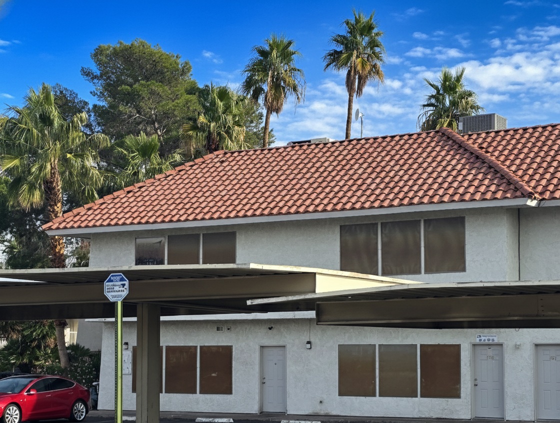Apartment (Shared Roof)